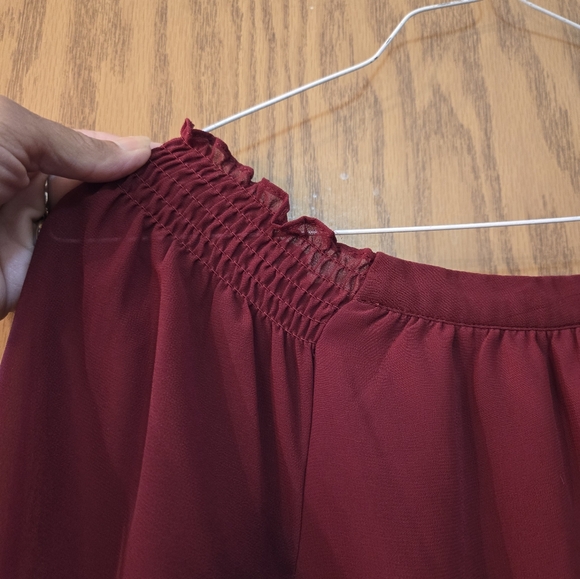 Beautiful burgundy off the shoulder blouse with 3/4 sleeves and lace trim. - Picture 4 of 6